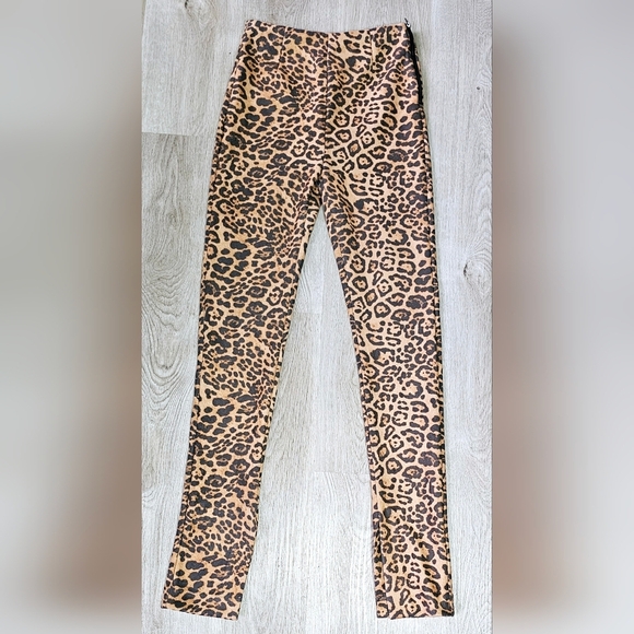 Small Forever 21 Leopard Print Pants - Picture 1 of 5
